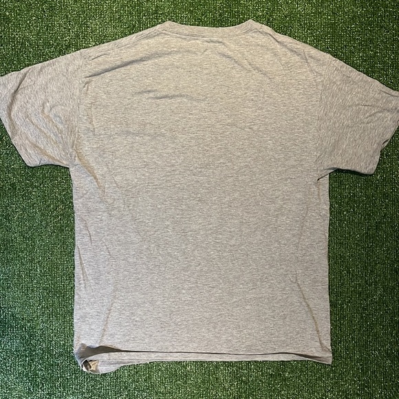 Champion Tee Sz - L - Picture 4 of 4
